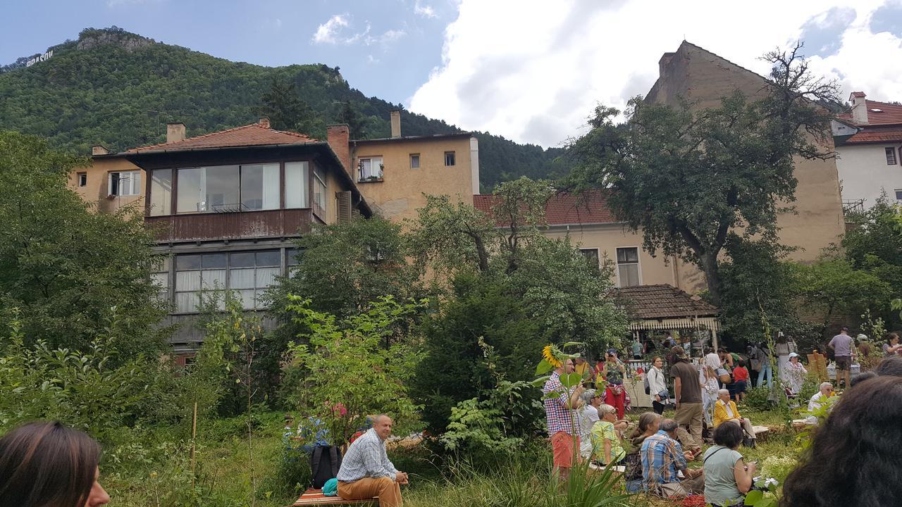 A Pousada Mountain Tale Braşov Exterior foto